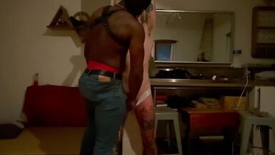 Just 2 bros playing in rope with Aiden Dean - 9 image