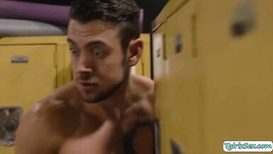 Busty tbabe Jexxxica Blake anal barebacked in the locker room - 15 image
