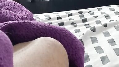 My Boyfriend Films My Ass In The Morning In My Bed 2 - 5 image