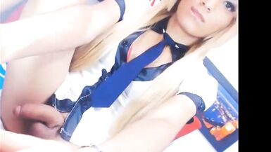 Blonde trap slut playing on cam with her cock - 9 image