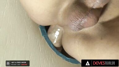 Trans Jenna Tales Gets Her Ass Banged In A Gloryhole - 9 image