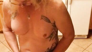 Stroking my she cock let's eat cum - 12 image