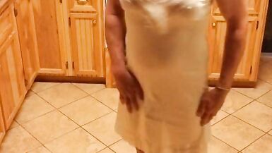 Stroking my she cock let's eat cum - 2 image