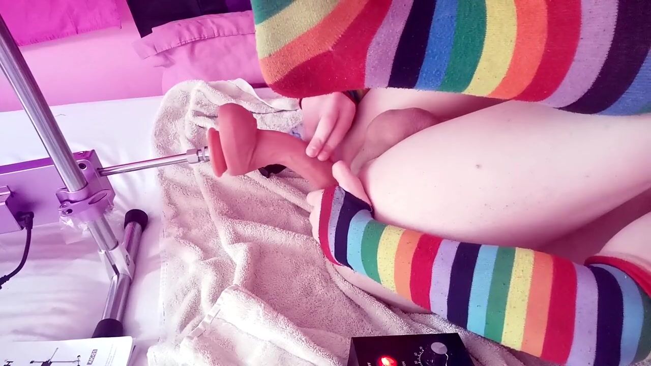 Femboy sissy trying out her new fuck machine! watch online