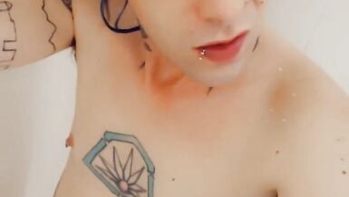 Gorgeous Girl Nude Taking a Shower - 11 image