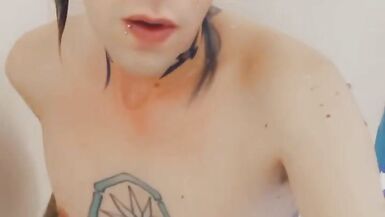 Gorgeous Girl Nude Taking a Shower - 9 image