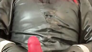 GLOVER1000 - spunk on black leather - 6 image