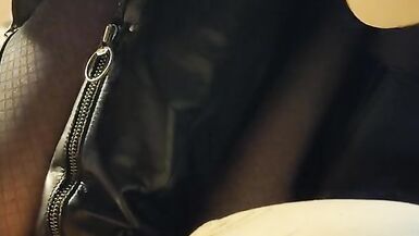 Female Long Boots Masturbation Masturbation Ejaculation Stomping Leather Japanese Beautiful Legs Bla - 6 image