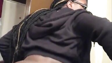 Black Shemales Blowjob - 12 image