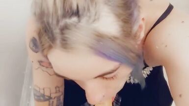 Pretty Punk Rocker Loves Sex