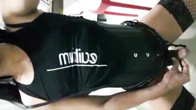 Sandra Zanerri horny in super pleasure induced masturbation - 9 image