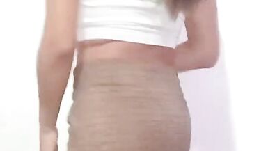 SEXUAL BUNNY RECORDING AN AMATEUR PORN VIDEO - 14 image