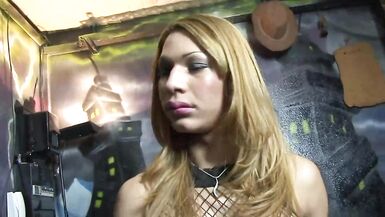 Italian SHEMALE 26 - Episode 1 - 3 image