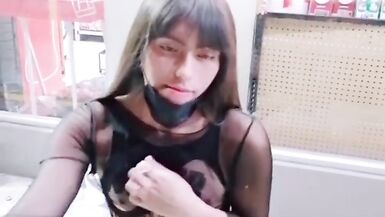 WOMAN DOING A PRIVATE DANCE IN OXXO FOR LOSING BET - 8 image