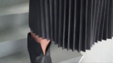 The way a tranny should be dressed - 15 image