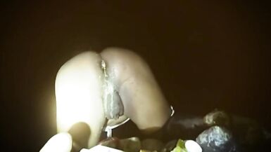 shemale feeds from her ass to her mouth - 9 image