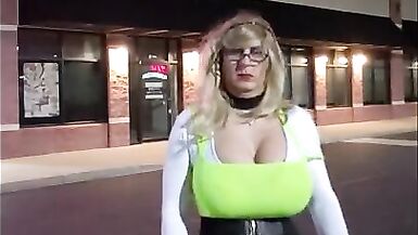 CD DeeDee Out for the Night - 5 image