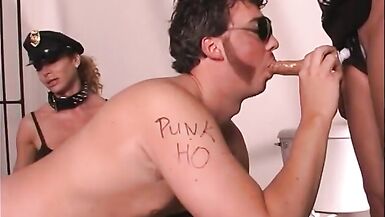 Submissive dude gets tranny cock in his mouth and strapon in his anus - 4 image