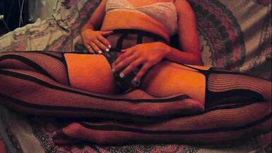 Tit and Feet massage. Shani is feeling sexy while she dildoes her ass - 2 image