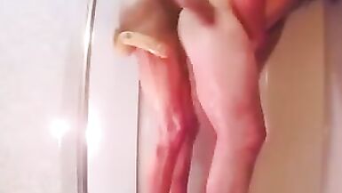 Ts bareback kage in shower