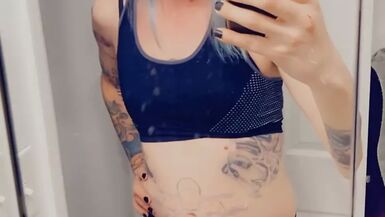 Super Cute Gym Bunny with Hot Legs Needs Sex - 1 image