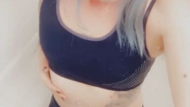 Super Cute Gym Bunny with Hot Legs Needs Sex - 11 image