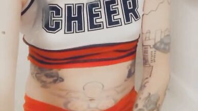 Hot Cheerleader Wants the Team To Fuck Her - 9 image