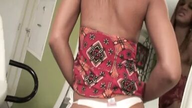 Dude has sex with dark-haired shemale in bed