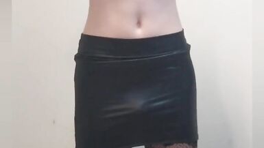 Inexperienced femboy shows off his body and rides a dildo - 6 image