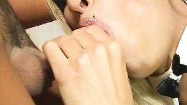 Horny guy sucks sexy blonde trannys stiff cock - 6 image