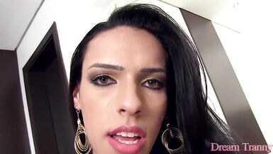 Tempting Tranny Natalia Avelar Flaunts Her Big Booty and Masturbates - 13 image