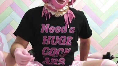 Krissy gets Fingered - 3 image