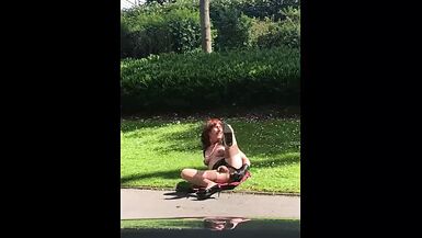 Vicky French Maid is so fucking hot! - 1 image