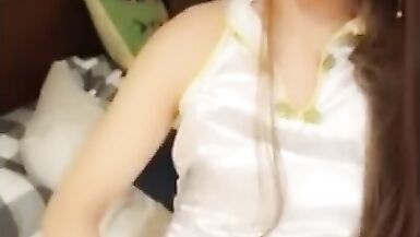 Asian ladyboy is a super masturbator wanking her cock till she cums - 4 image