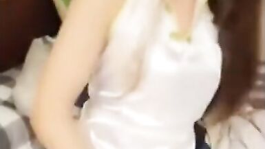 Asian ladyboy is a super masturbator wanking her cock till she cums - 6 image