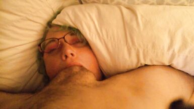 Karilyn Kutter takes it all in - 11 image