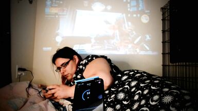 I Played a Round of CoD Mobile With a Lovense Hush Set to Sound - 12 image