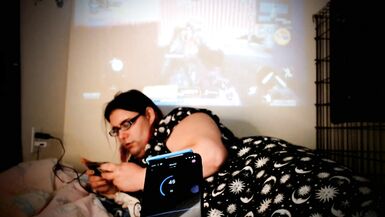 I Played a Round of CoD Mobile With a Lovense Hush Set to Sound - 9 image