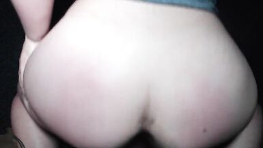 spank and ride sunday - 7 image