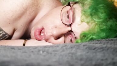 Round 2 with green hair TS - 15 image