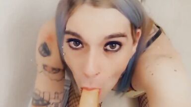 Pikachu Cosplay Bikini Babe - 6 image