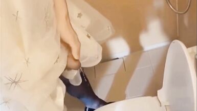 cute ladyboy pissing, masturbate and cumming on her hands for her fans - 2 image