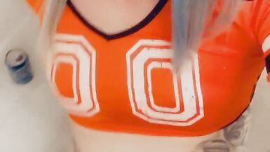 Sexy Sports Babe was to Suck Cock and Get Fucked - 11 image