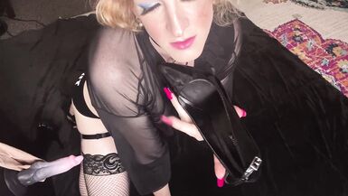 Annika Transfemme Persuasion Ep 2 - 3 image