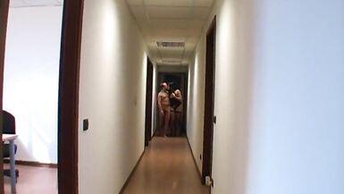 Voglio Farmi Scopare dal Trans! - 5 image