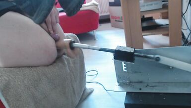 Davine getting fucked by maschine and uses cock as a clit. - 13 image