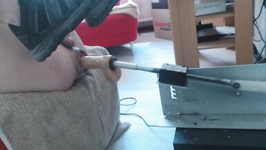 Davine getting fucked by maschine and uses cock as a clit. - 15 image