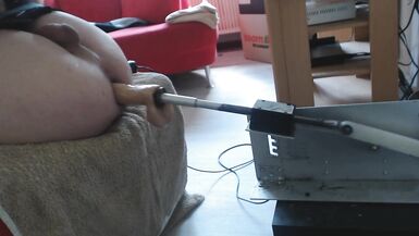 Davine getting fucked by maschine and uses cock as a clit.