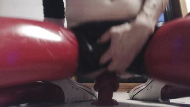 _Davine_ riding a huge Toy. - 13 image