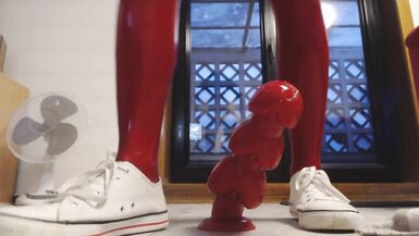 _Davine_ riding a huge Toy. - 2 image